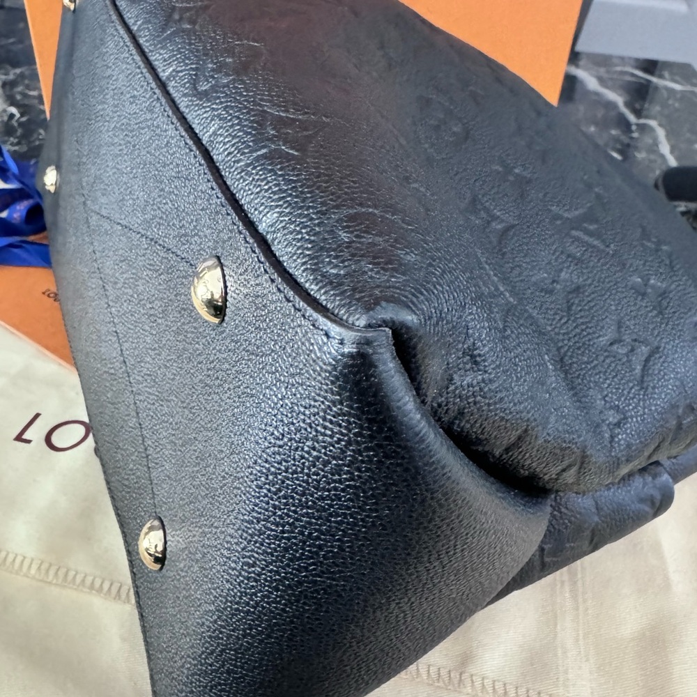Maida Hobo Monogram Empreinte Noir Leather LIKE NEW 🖤 - Picture 15 of 16
